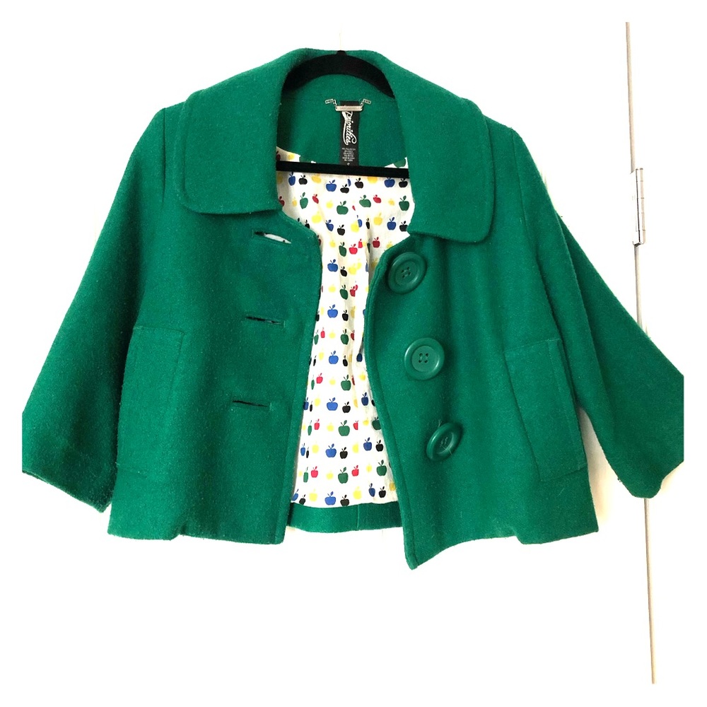 Emerald green 3/4 sleeve jacket